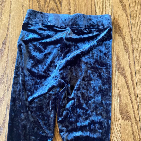 AE Black crushed Velvet Leggings - Picture 5 of 7